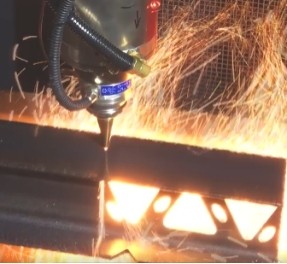 パイプカッタマシン